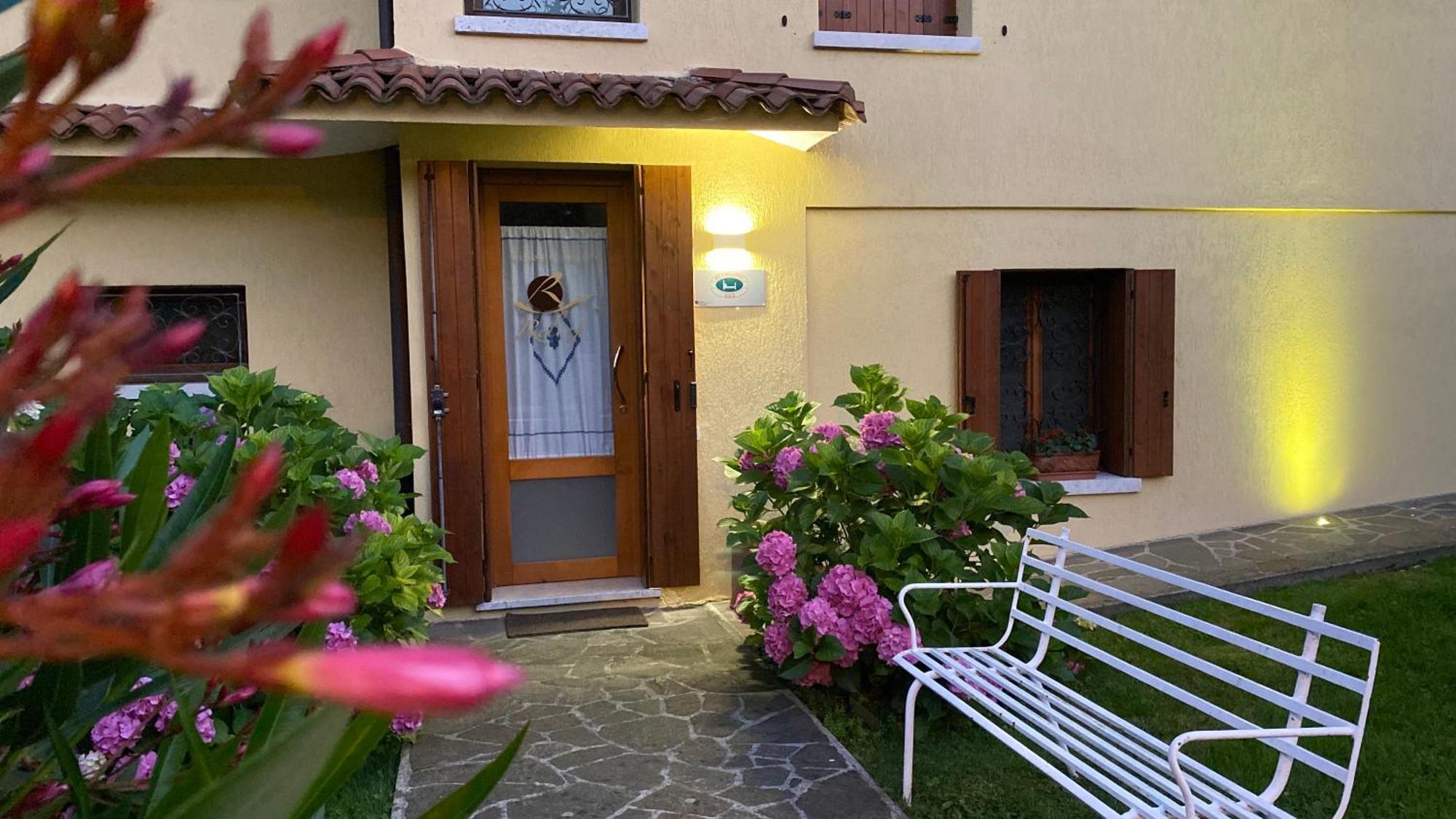 B&B Relief Possagno Kültér fotó